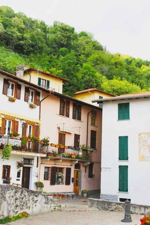 La Piazzetta Apartment Menaggio Exterior photo